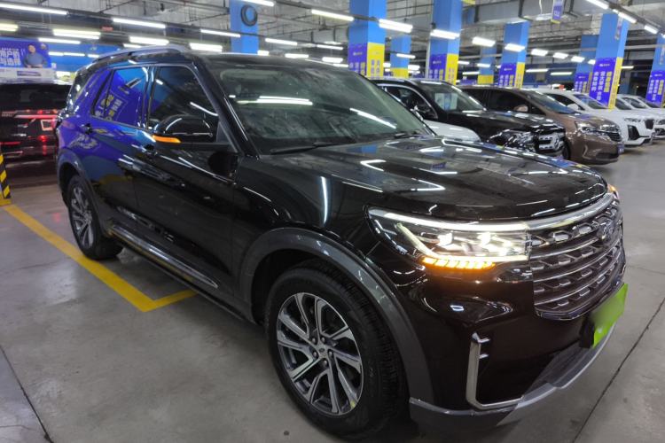 Used Ford Explorer 2023 EcoBoost 285 Four-Wheel Drive Stylish Plus Version 7 Seats
