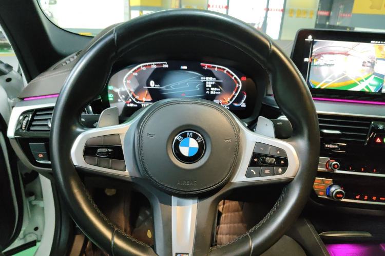 Used BMW 5 Series 2022 Restyled 530Li Leading Edition M Sport Package
