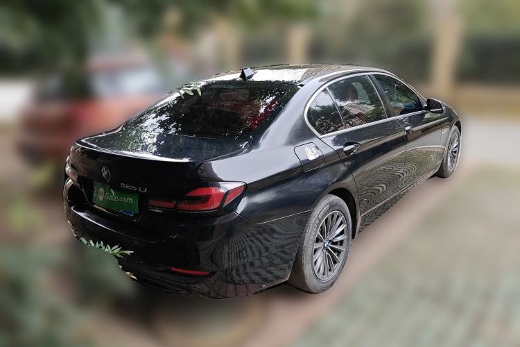 Used BMW 5 Series 2014 525Li Leading Model
