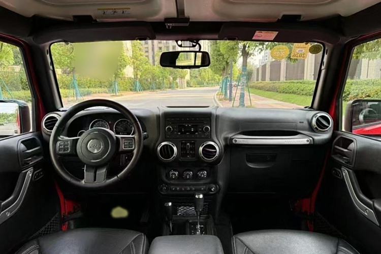 Used Jeep Wrangler 2017 3.0L Sahara Four-Door Comfort Edition