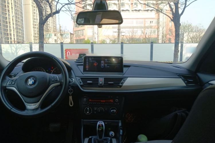 Used BMW X1 2014 sDrive18i Fashion Model
