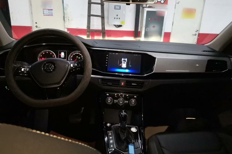 Used Volkswagen Tayron 2019 330TSI Two-Wheel-Drive Luxury Version China V Emission Standard