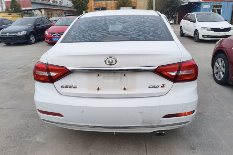 Used Great Wall C50 2014 Upgraded Model 1.5T Manual Comfort Version
