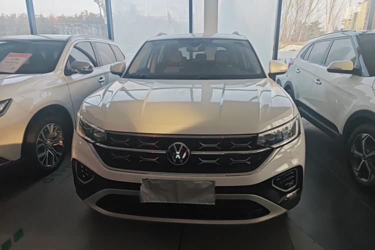 Used Volkswagen Tayron 2023 300TSI Two-Wheel-Drive Luxury Plus Advanced Edition
