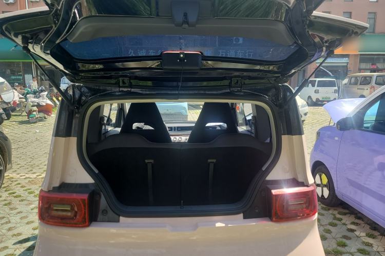 Used Wuling Hongguang MINIEV 2022 Macaron Premium Model – Lithium Iron Phosphate Trunk