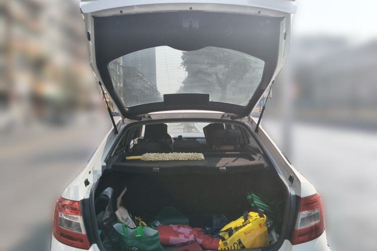 Used Skoda Octavia 2017 Classic Model 1.6L Automatic Standard Edition
