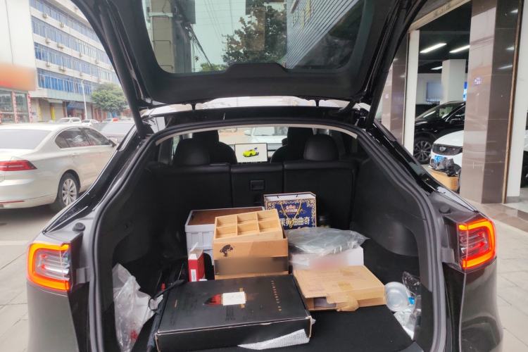 Used Tesla Model Y 2022 Rear-Wheel-Drive Version