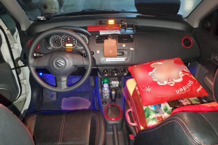 Used Suzuki Swift 2016 1.5L Automatic Fashionable Coolplay Edition
