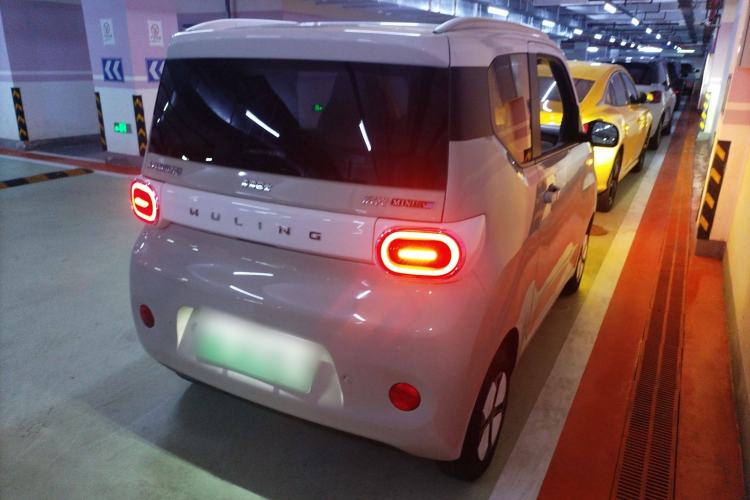 Used Wuling Hongguang MINIEV 2024 3rd Generation 215km Advanced Version