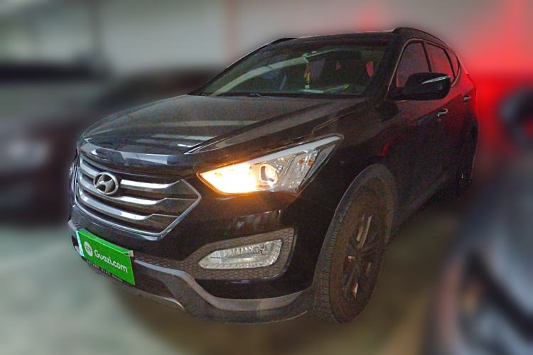 Used Hyundai Santa Fe 2013 2.4L Automatic Two-Wheel Drive Smart Version