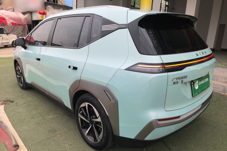 Used AION Y 2022 Plus 70 Smart Edition Rear Left 45 Deg