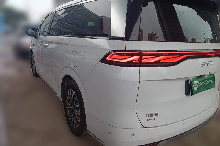 Used BYD Xia 2025 DM-i 1.5T 180km Beyond Edition
