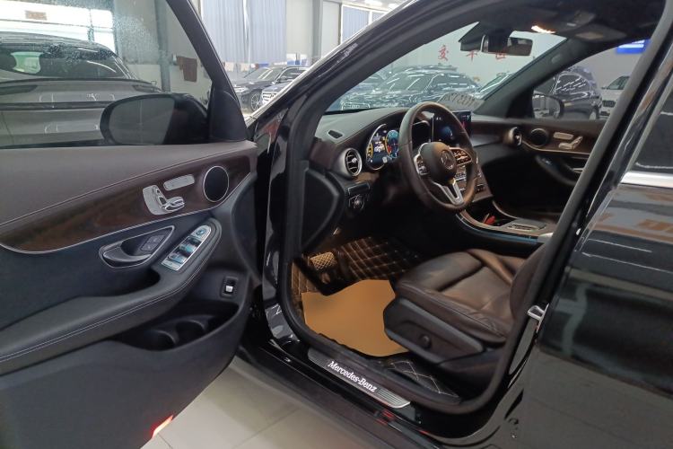 Used Mercedes-Benz GLC 2020 Facelift GLC 260 L 4MATIC Luxury Edition