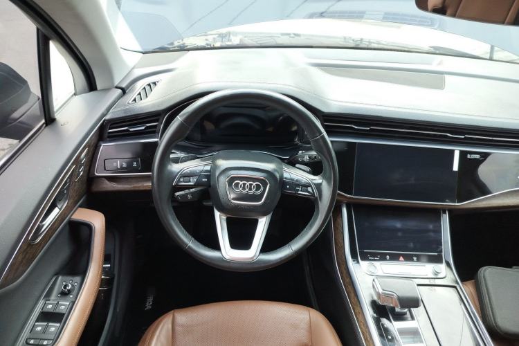 Used Audi Q7 2023 45 TFSI quattro S line Sport model