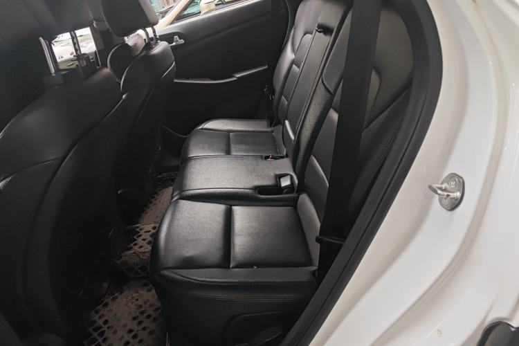 Used Hyundai Tucson 2015 1.6T Dual-Clutch Two-Wheel-Drive Smart Model