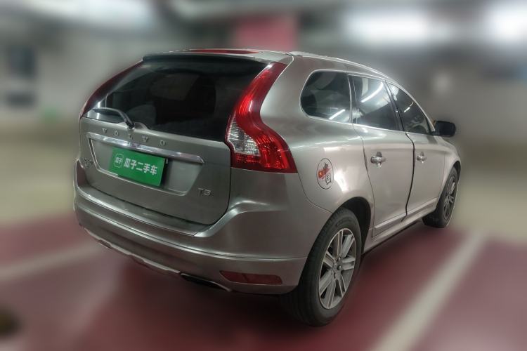Used Volvo XC60 2015 T5 AWD Zhiyuan Edition Rear Right 45 Deg