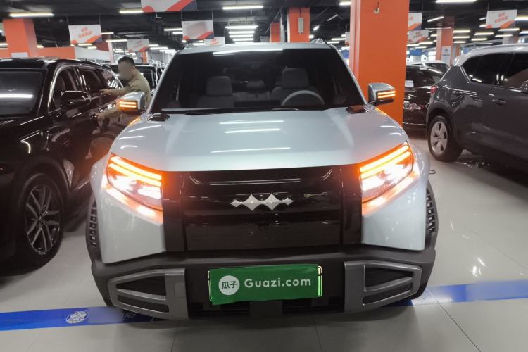 Used Formula Leopard Titanium 3 2025 501KM All-Wheel Drive Intelligent Driving Ultra Version Front