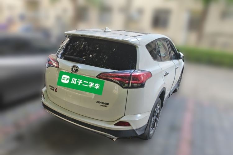Used Toyota RAV4 2018 2.5L Automatic 4x4 Elite i Edition
