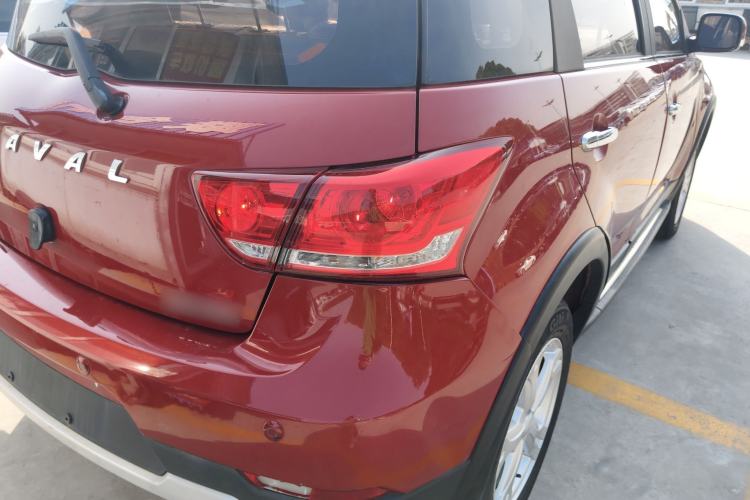 Used Haval H1 2017 Red-Label 1.5L AMT Luxury Model