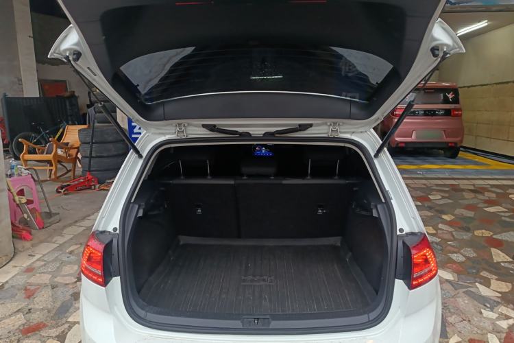 Used Volkswagen Golf 2016 1.6L Automatic Comfort Model