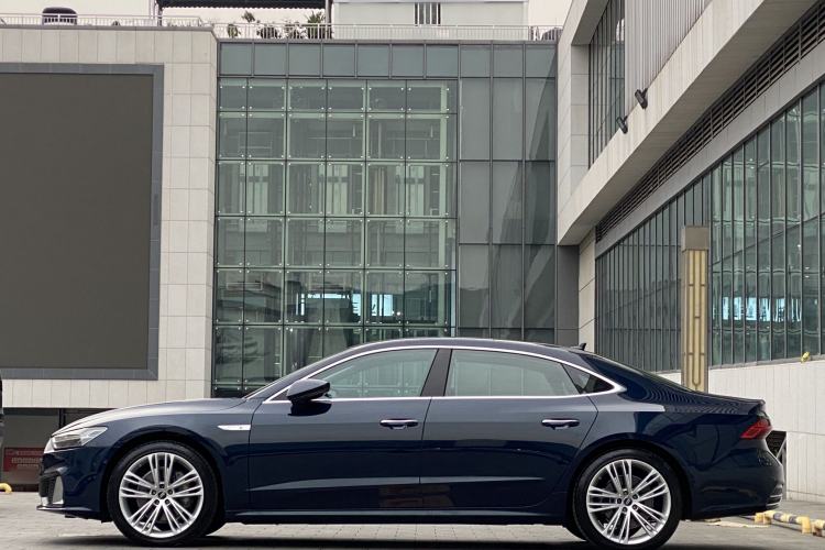 Used Audi A7L 2024 45 TFSI quattro Luxury Edition
