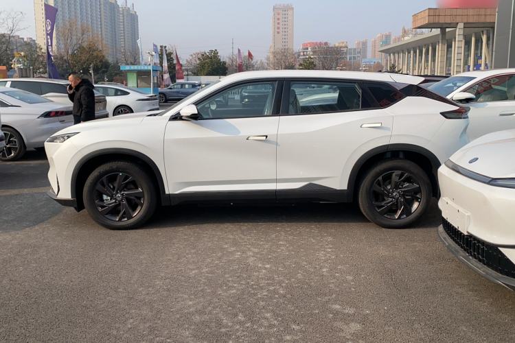 Used Dongfeng Aeolus SKY EV01 2024 530 km PRO Elite Edition
