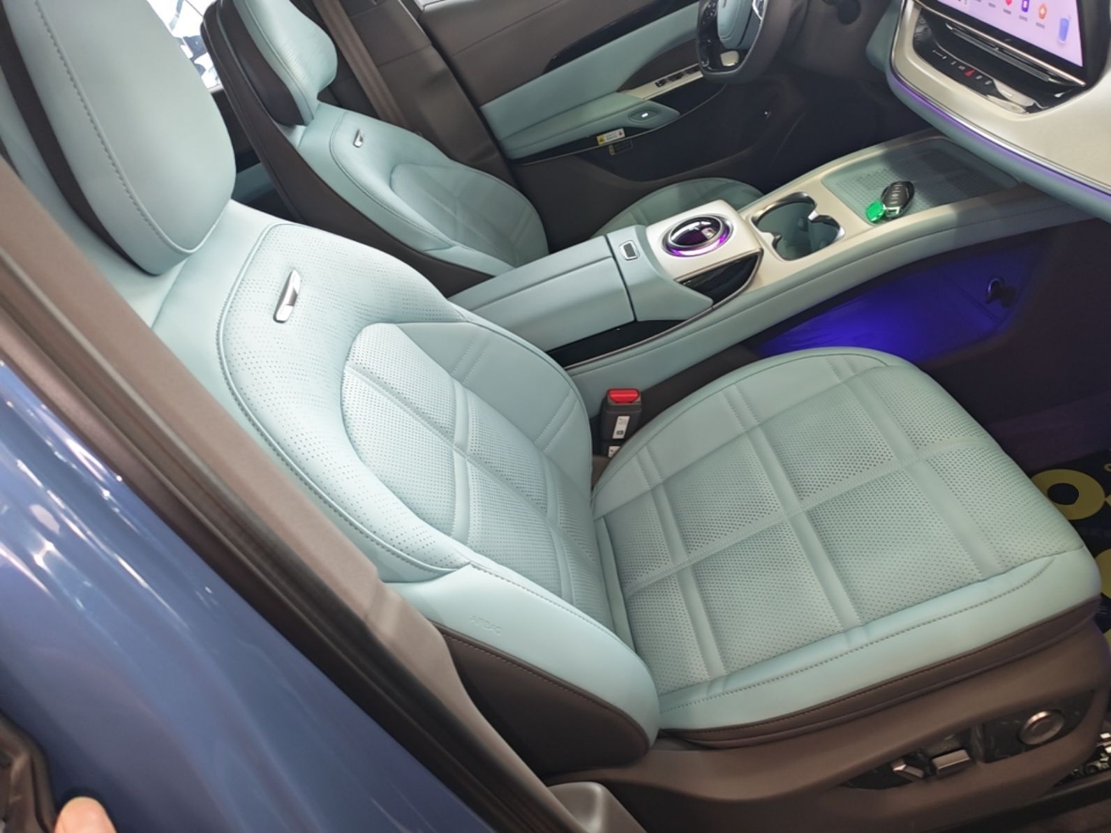 Hongqi Tiangong 08 2025 730 Max Rear-Drive Version — снимка 19