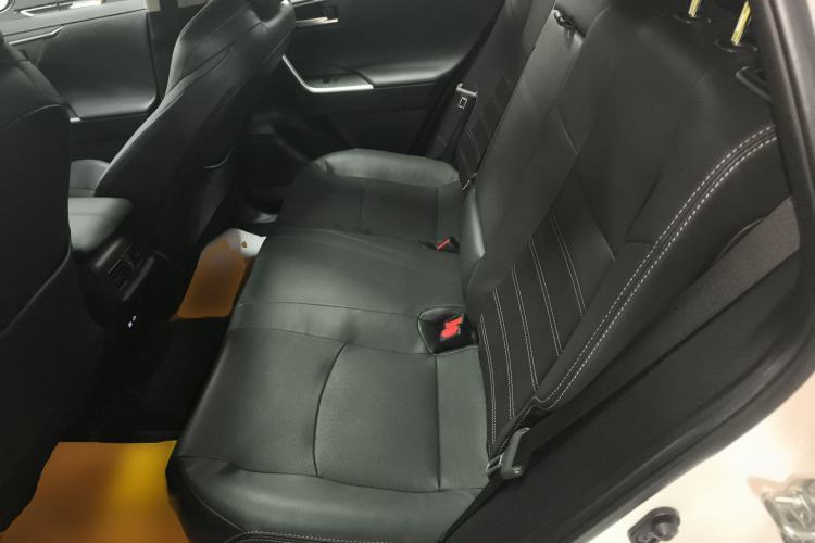 Used Toyota Wildlander 2023 Dual-Motor 2.5L E-CVT Four-Wheel Drive Prestige Edition