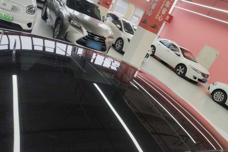 Used Mercedes-Benz C-Class 2024 Second Facelift C 260 L Sport Edition Roof