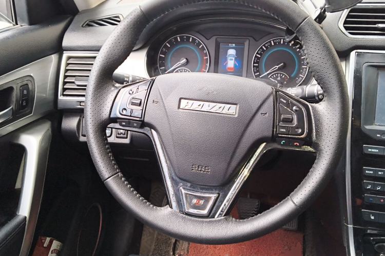 Used Haval H2 2016 Red Label 1.5T Manual Two-Wheel Drive Elite Model