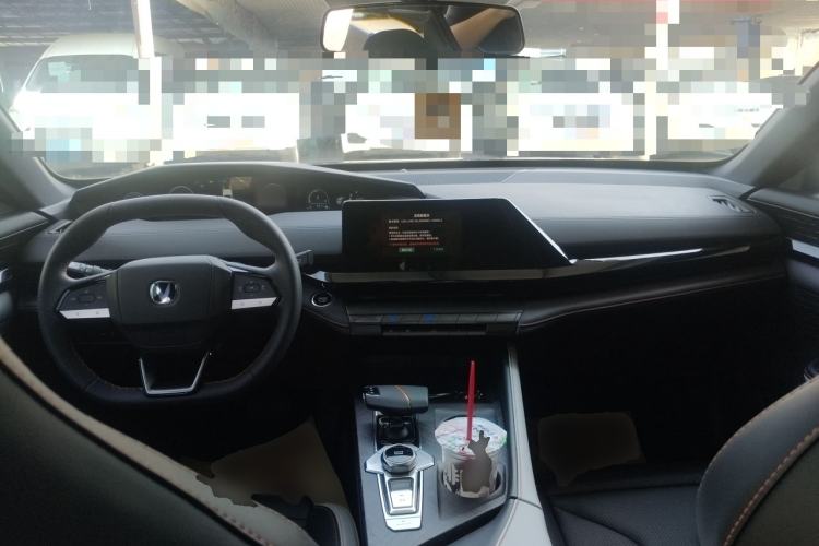 Used CHANGAN UNI-V 2023 1.5T Premium Model
