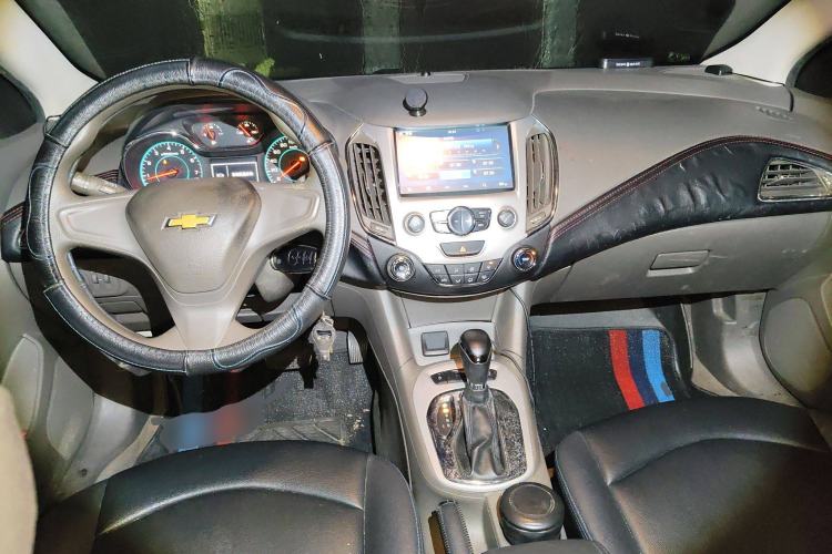 Used Chevrolet Cruze 2015 1.5L Automatic Fashion Navigation Edition