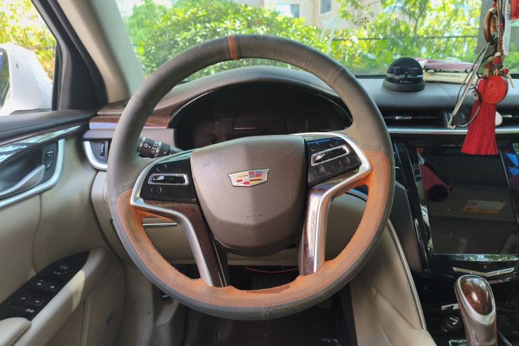 Used Cadillac XTS 2016 28T Elite Edition Steering Wheel