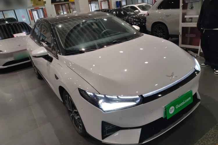 Used XPeng P5 2021 600P Front Right 45 Deg