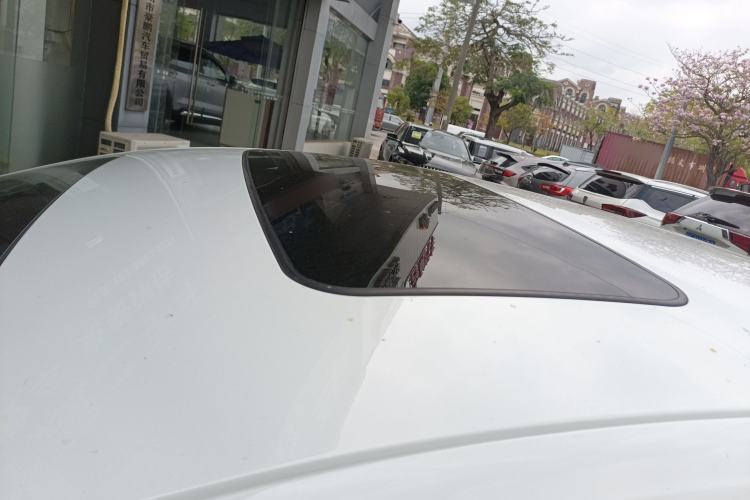 Used Buick Regal 2020 552T Luxury Version Roof