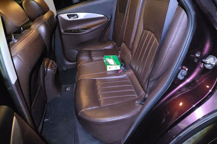 Used Infiniti QX50 2013 2.5L Two-Wheel-Drive Elegant Edition Left Rear Seat