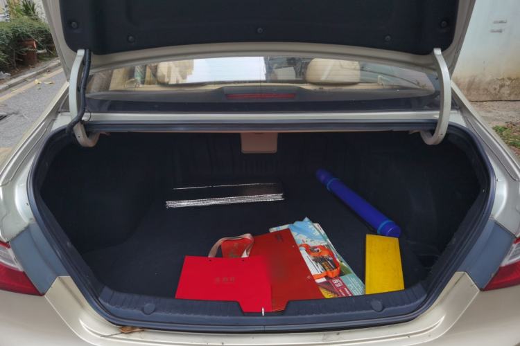 Used Hyundai Sonata 2011 2.4L Automatic Top-Tier Version
