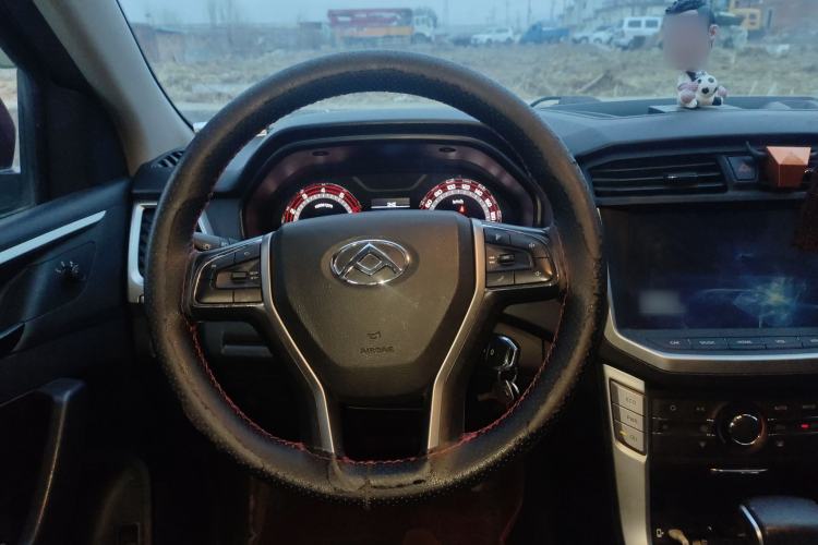 Used SAIC MAXUS T60 2017 2.0T Gasoline Automatic 4x4 High-Ride Elite Standard Cabin