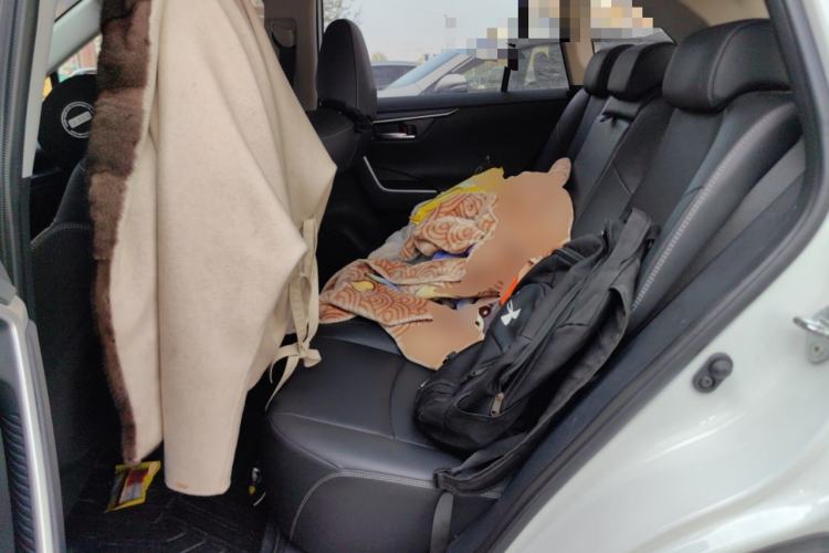 Used Toyota RAV4 2023 2.0L CVT Two-Wheel Drive Fashion Plus Edition Left Rear Seat