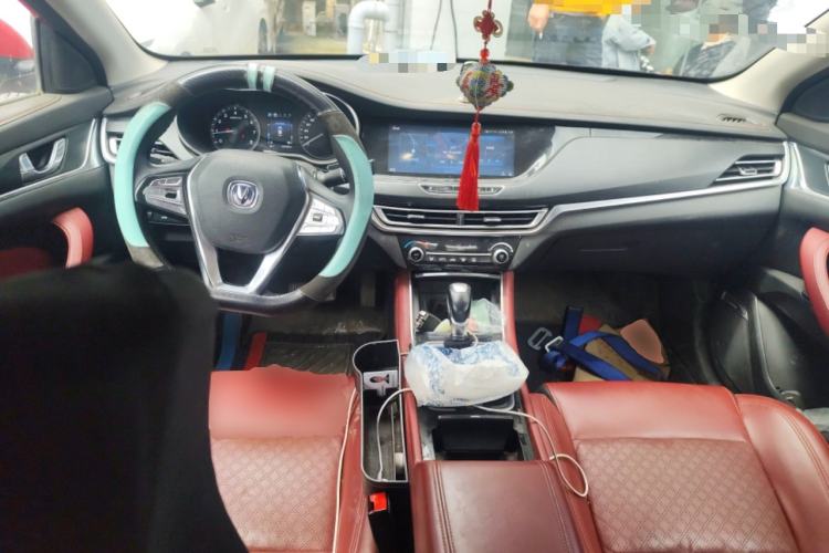 Used CHANGAN Eado 2019 Blue Whale Edition 280T GDI DCT High-Speed Model
