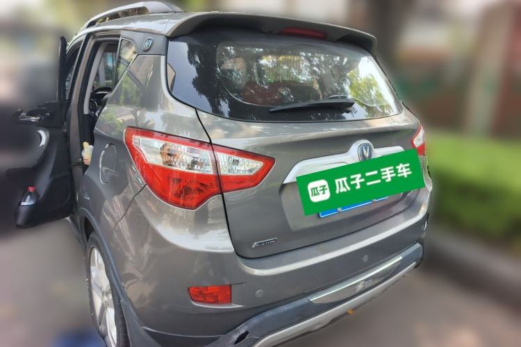 Used CHANGAN CS35 2015 1.6L Automatic Luxury Model China IV Standard
