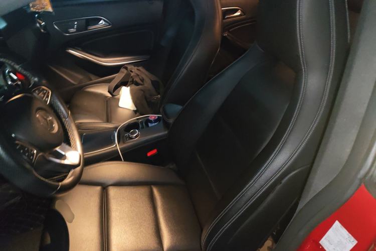 Used Mercedes-Benz CLA 2017 Facelifted CLA 200 Stylish Edition Left Front Seat