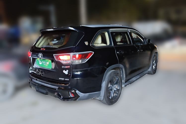 Used Toyota Highlander 2017 2.0T Four-Wheel Drive Luxury Edition 7 Seats