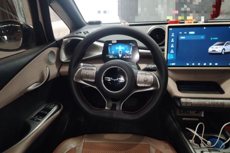 Used BYD Dolphin 2023 420 km Fashion Edition
