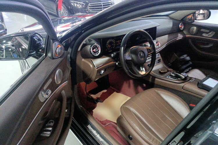 Used Mercedes-Benz E-Class 2018 E 300 L Luxury Model
