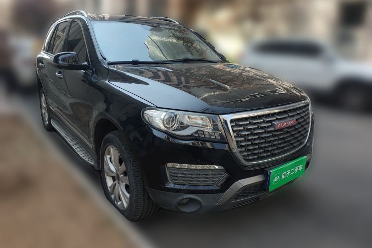 Used Haval H8 2017 2.0T Gasoline Two-Wheel Drive Smart Edition Front Right 45 Deg