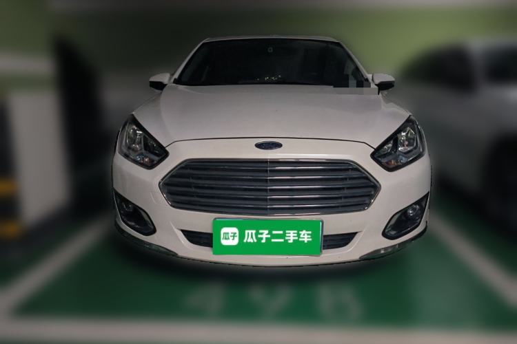 Used Ford Escort 2015 1.5L Manual Fashion Edition
