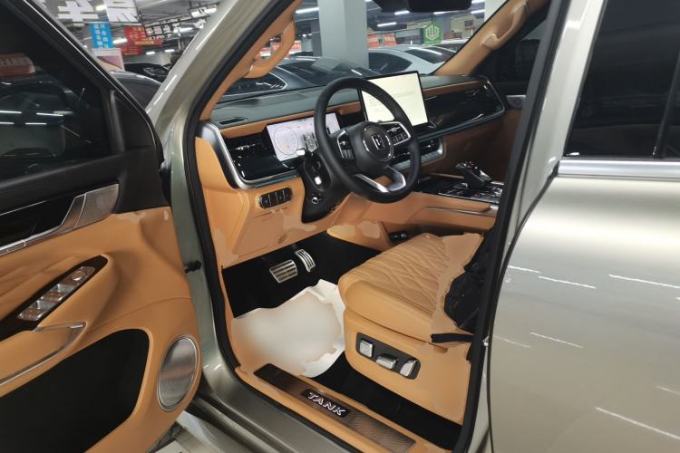 Used Tank 500 New Energy 2023 Hi4-T
