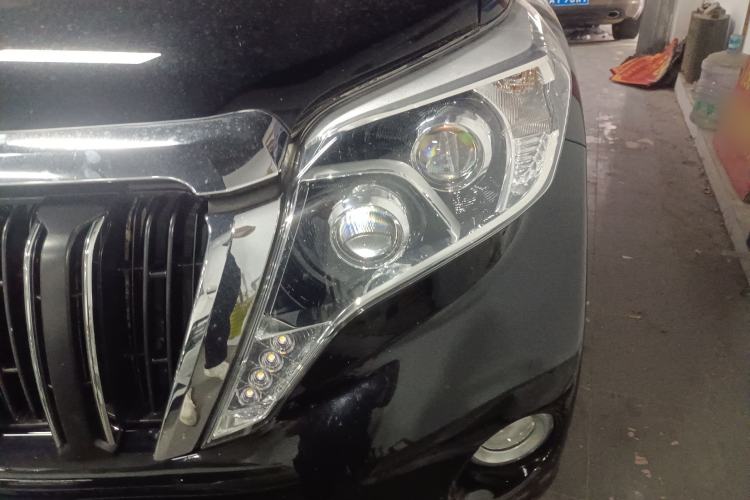 Used Toyota Prado 2015 4.0L Automatic U.S.-Spec Version
