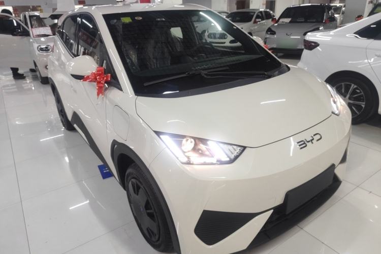 Used BYD Seagull 2025 Intelligent Driving Version 305 km Dynamic Edition Front Right 45 Deg